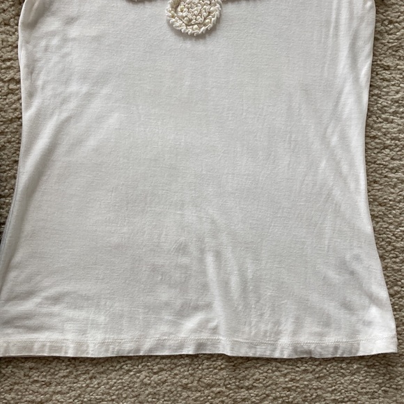 Banana Republic Embellished Off White Tee - Picture 5 of 6